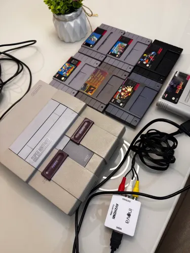 Super Nintendo + Jogos Relíquias 