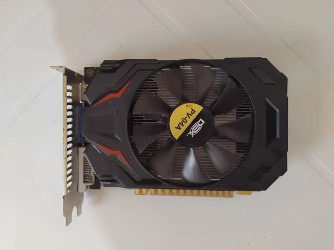 Placa de Vídeo Radeon R7 240 