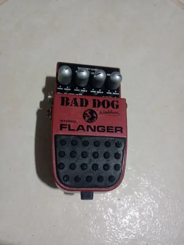 Pedal bad dog flange washburn para guitarra violão