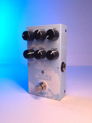 Pedal M-Vave Mini Universe (com caixa original - Pedal Aparência de Novo)