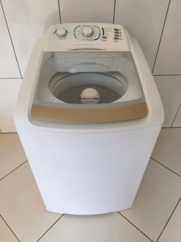 Máquina de lavar Electrolux 10kgs