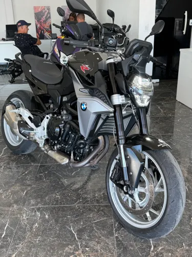 F900R Sport 2023 - Muito nova