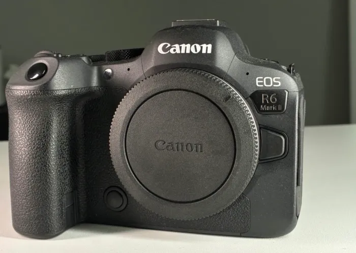 Canon R6 mark ii corpo