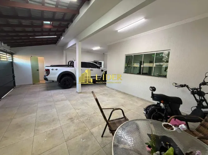Casa à venda, 3 quartos, 1 suíte, 2 vagas, ALTO UMUARAMA - Uberlândia/MG