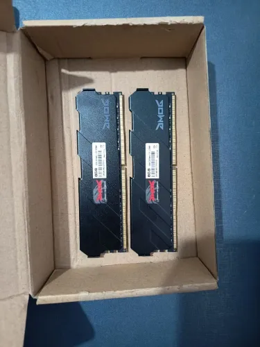 Vendo 2 memorias ram para desktop