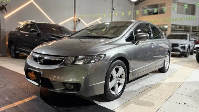 Honda Civic Sedan LXS 1.8/1.8 Flex 16V Aut. 4P 2010