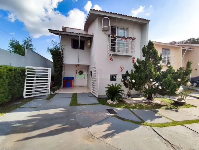 Condomínio Villa de Sevilha - Casa Duplex à Venda 100% Mobiliada Condomínio Villa de Sevi