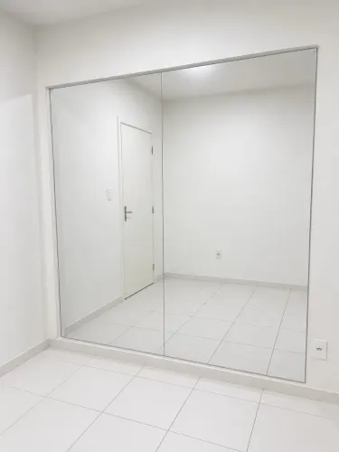 Espelho em acrílico 2x1m 