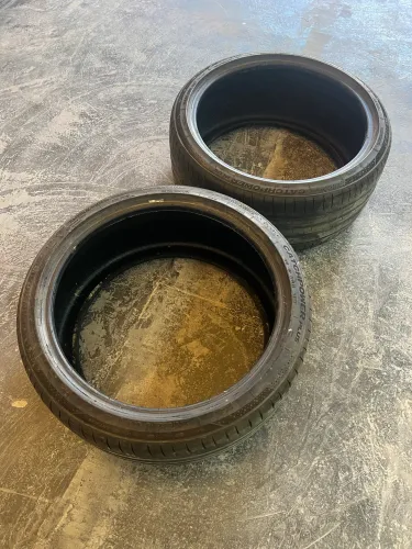 2 pneus 60% 255/35/19
