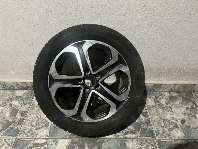 Roda + Pneu Aro 17 HRV / HR-V 2015/2016/2017/2018