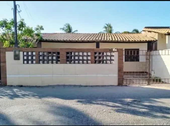Casa com 3/4 beira da pista Mosqueiro
