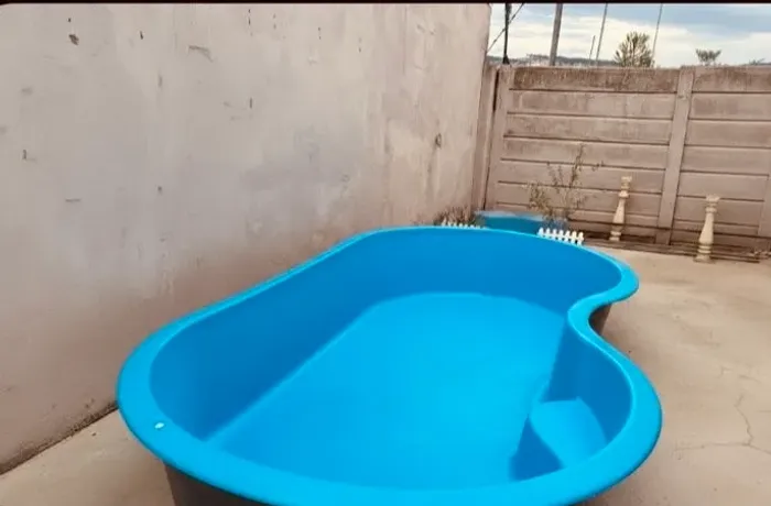 Linda Piscina em fibra modelo Feijão de 3.15x1.65x0.65 Direto da fábrica!!