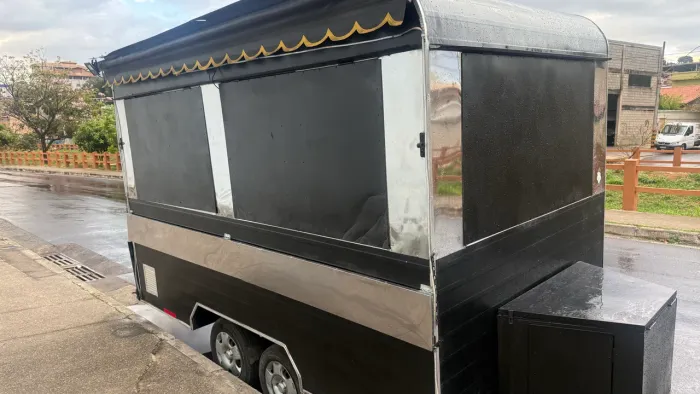 Trailer