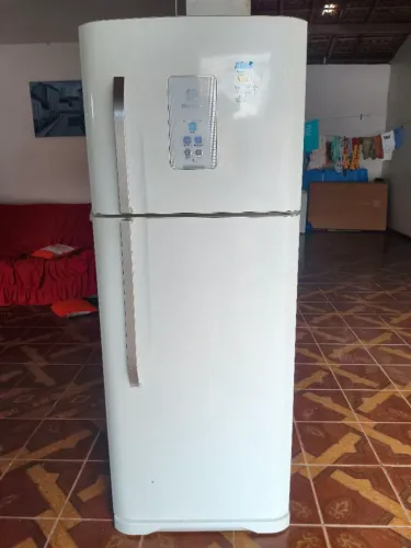 Geladeira Eletrolux 