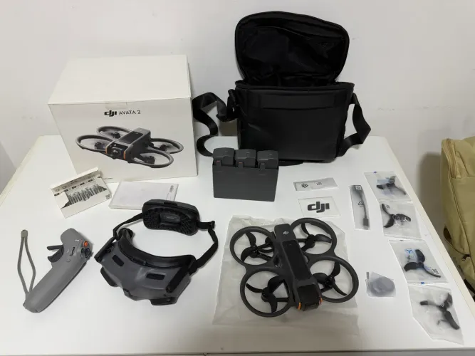 Drone Avata 2 DJI + combo fly more (3 baterias) - pouquíssimo usado (com adesivos)