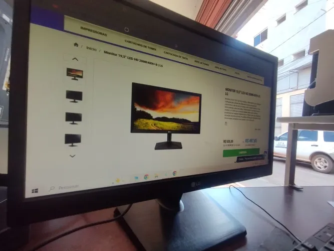 Monitor LG 19,5 usado 