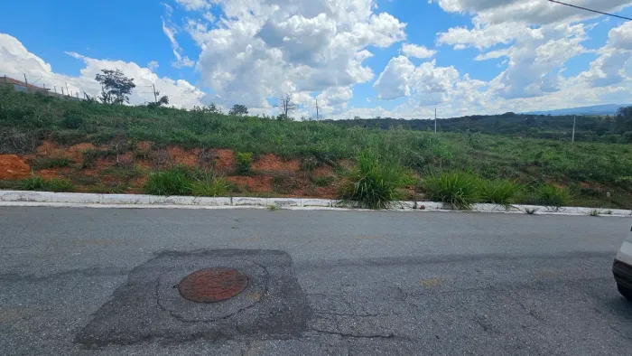 Excelente lote em Itabirito, 360m²