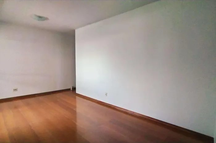 Apartamento à Venda - Coração Eucarístico, 3 Quartos, 80 m2