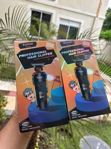 Máquina de Acabamento Kemei MAX com Tela LED e Bateria Recarregável