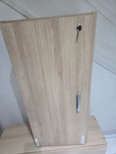 Armário suspenso 1.00 X 0.60 com chave