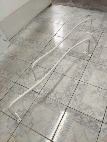 2 araras parede com 1.20 metros cada