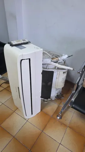 Ar condicionado Springer Midea 12000 btu 220v On/Off