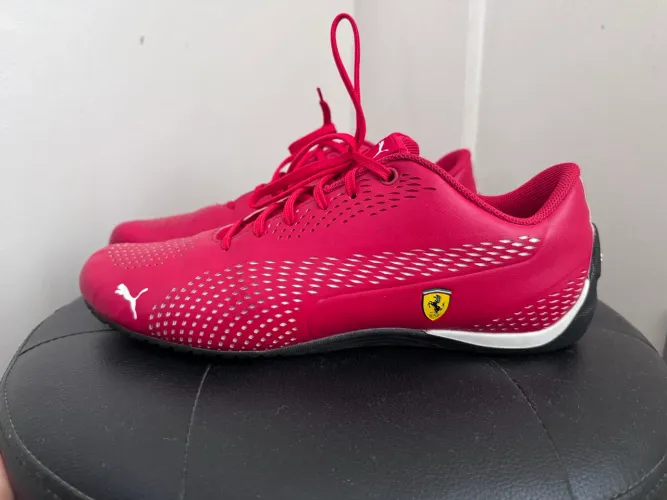 Tênis Puma Ferrari