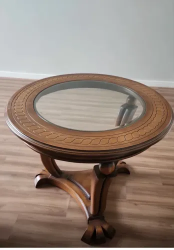 Mesa pé de leão