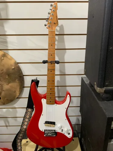 Guitarra Giannini Jet Sound Modificada.