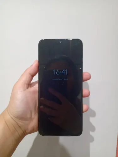Moto E7 Plus 64GB - Dual SIM - (Bom Estado - Usado)