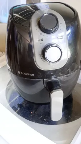 Airfryer fritadeira sem óleo Cadence preto potência 1250W 220V.