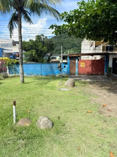 Querendo investir em Mangaratiba? Essa opção é ideal para você! Terreno na frente da Praia