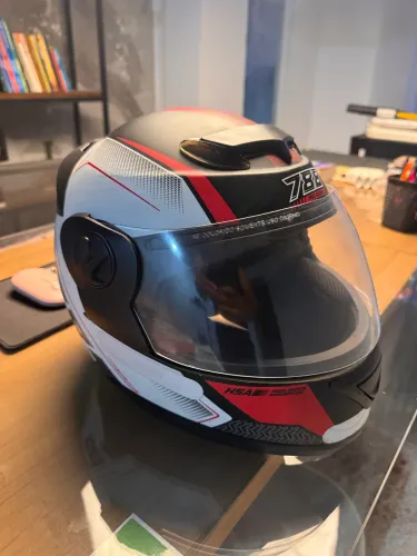 Capacete Novo