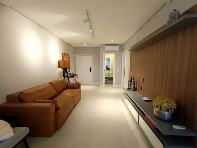Imóvel para aluguel possui 143 metros quadrados com 4 quartos em Centro - Balneário Cambor