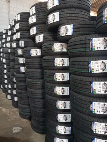 Pneu 215/50-17 estilo e firmeza na direção