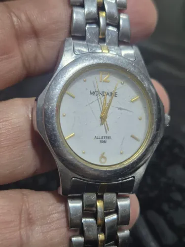 Relógio MONDAINE QUARTZ  TODO EM AÇO   -   FUNCIONANDO