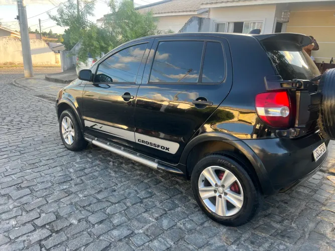 Volkswagen Crossfox 1.6 MI Total Flex 8V 5P 2010