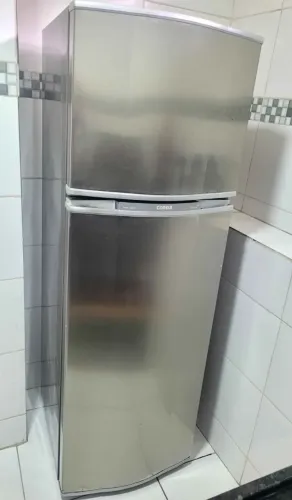 Geladeira Consul Cycle Defrost 334L