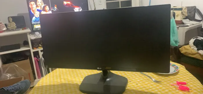 Monitor LG - Preto