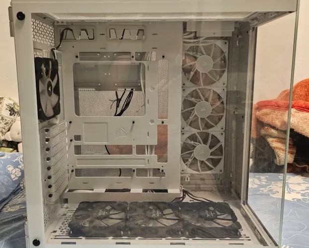 Gabinete com acessórios (leia descrição) 