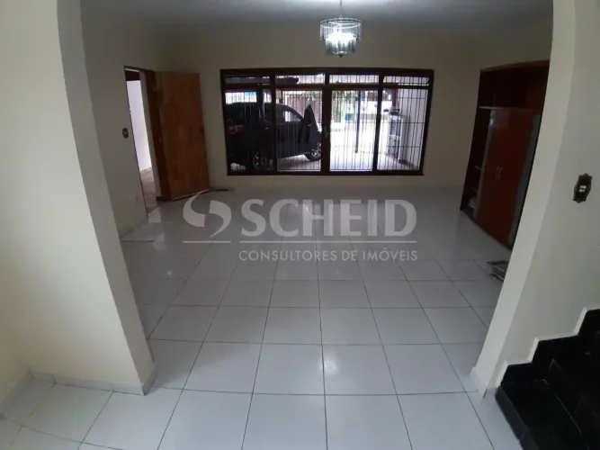 CASA NO BOMFIGLIOLI COM 280M² 3 QUARTOS SENDO A SUITE DO CASAL COM CLOSET E 4 VAGAS COBERT