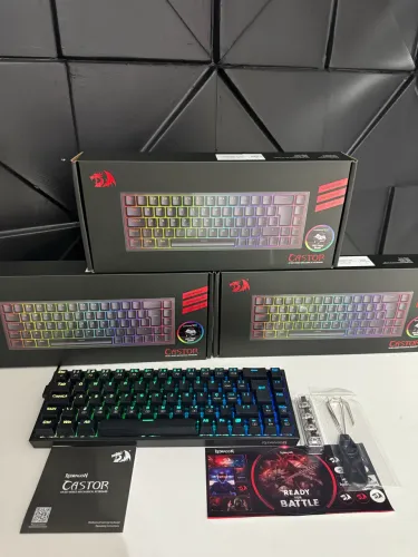 Teclado mecânico Redragon RGB Castor Switch Brown