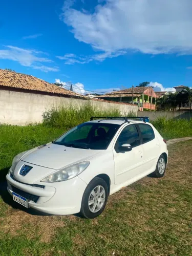 Peugeot 207 Active 1.4 Flex 8V 5P 2014