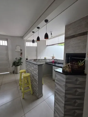 Casa para venda com 124,02 m² e 3 quartos em San Mateo, Piratininga - SP