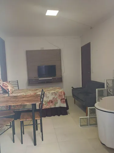 Suite para moça , próximo ao centro de Guarulhos , mobiliado , total segurança