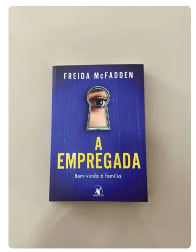 Livro - A Empregada