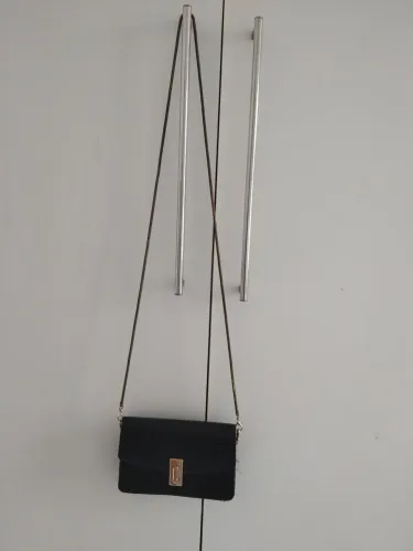 Bolsa preta pequena