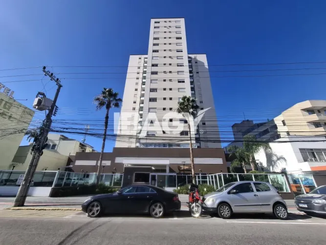 Excelente Apartamento 3 dormitório(s) em Estreito - Florianópolis