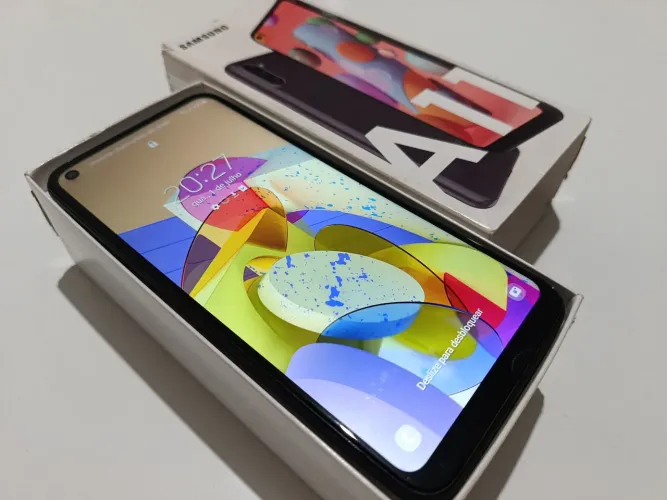 Celular Smartphone Samsung Galaxy A11 Original de Fabrica 64GB Impecável Na Caixa