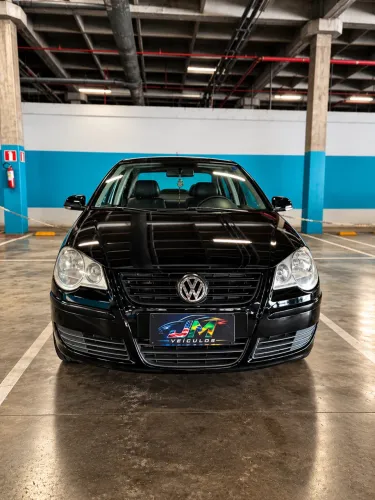 Volkswagen Polo Sedan 1.6 MI Total Flex 8V 4P 2010